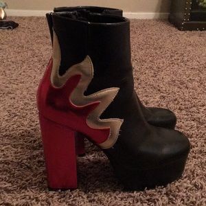 Flame platform boots